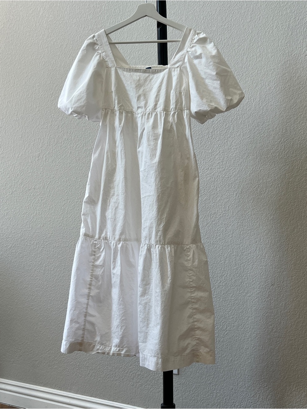 Old Navy White Puff Sleeve Maxi Dress